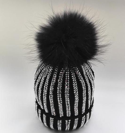 Bonnet avec strass et pompon - Noir avec pom noir - Adulte | La boutique du chapeau
