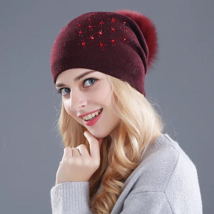 Bonnet en laine avec pompon pour femme - Bordeaux - Ajustable (du 54 au 59) | La boutique du chapeau