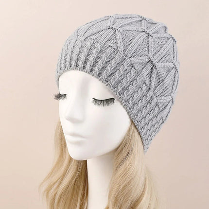 Bonnet en tricot torsadé pour femme - Gris clair - Ajustable (du 54 au 59) | La boutique du chapeau