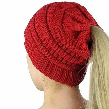 Bonnet extensible queue de cheval - Rouge - Ajustable (du 54 au 59) | La boutique du chapeau