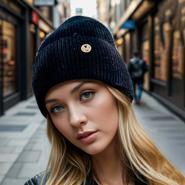 Bonnet femme de couleur unie - Noir - Ajustable (du 54 au 59) | La boutique du chapeau