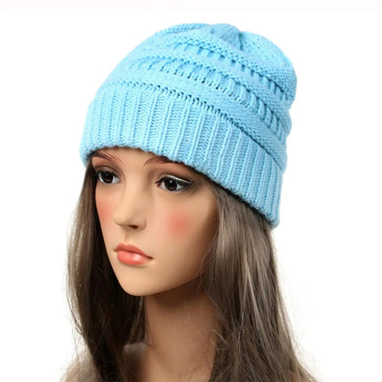 Bonnet tricoté extensible - Bleu ciel - Ajustable (du 54 au 59) | La boutique du chapeau