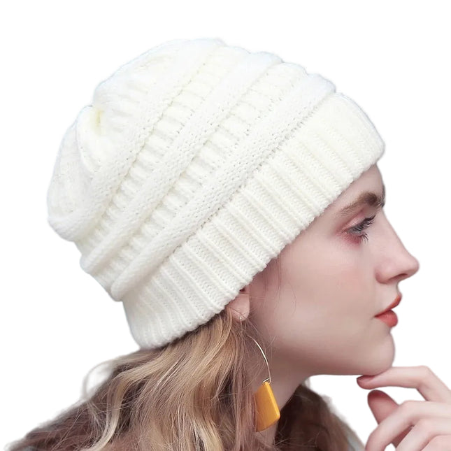 Bonnet tricoté extensible - Blanc - Ajustable (du 54 au 59) | La boutique du chapeau