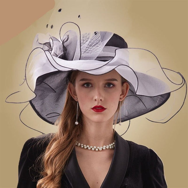 Chapeau avec plumes et fleur - Noir/blanc - M (56 - 58cm) | La boutique du chapeau