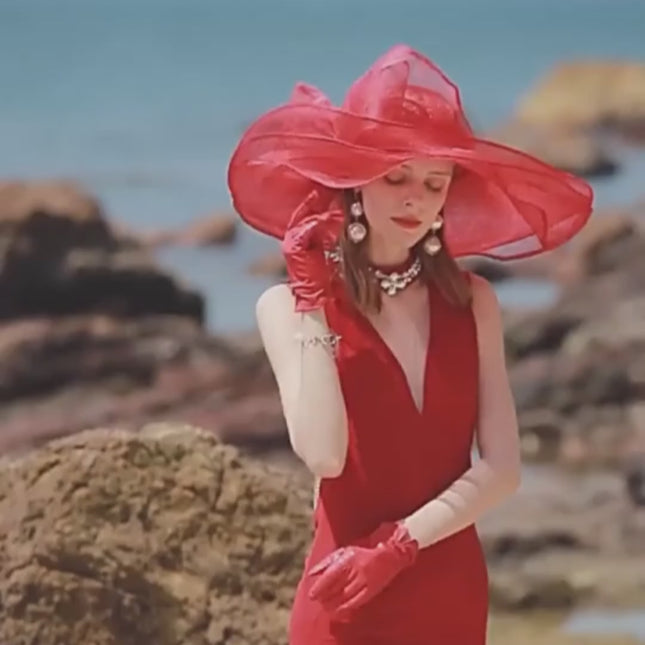 Chapeau femme à large bord - Vidéo