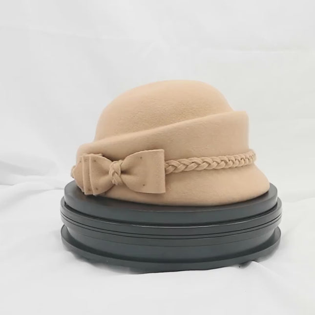 Chapeau cloche femme laine bandeau tressé nœud
